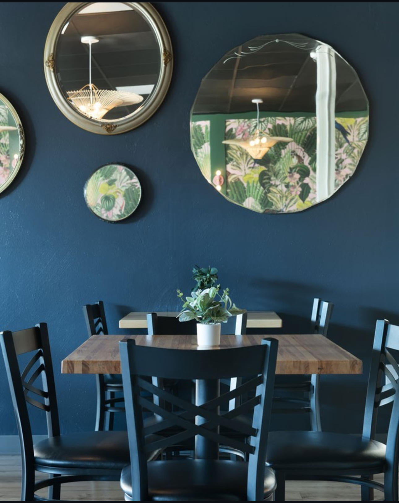 Lulu's Chocolate Bar: Whitemarsh Island begins lunch service - Eat It ...